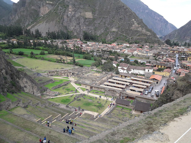 Ollanta city view