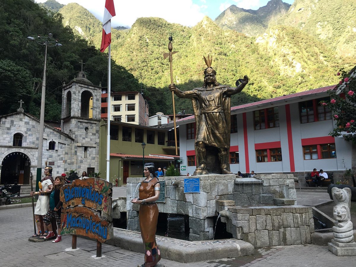 Main Square Aguas Calientes